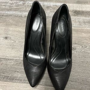 Black textured leather high heels